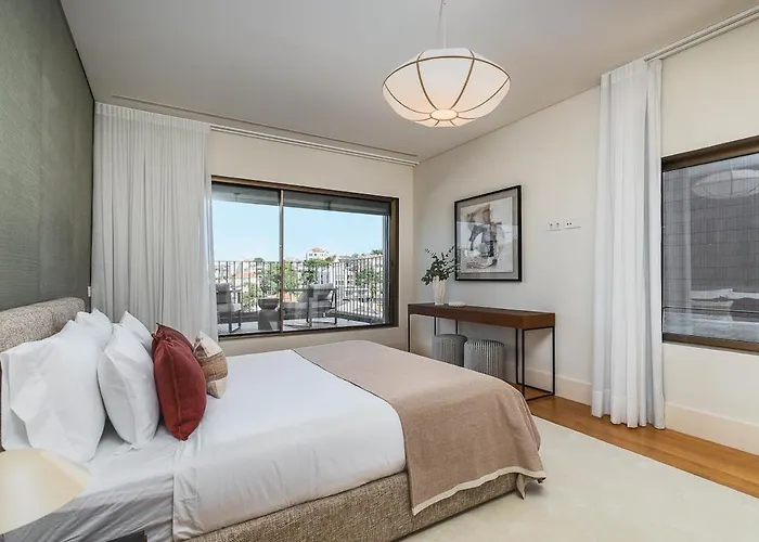 The Lusitania -cascais - Rooftop Pool Cascais